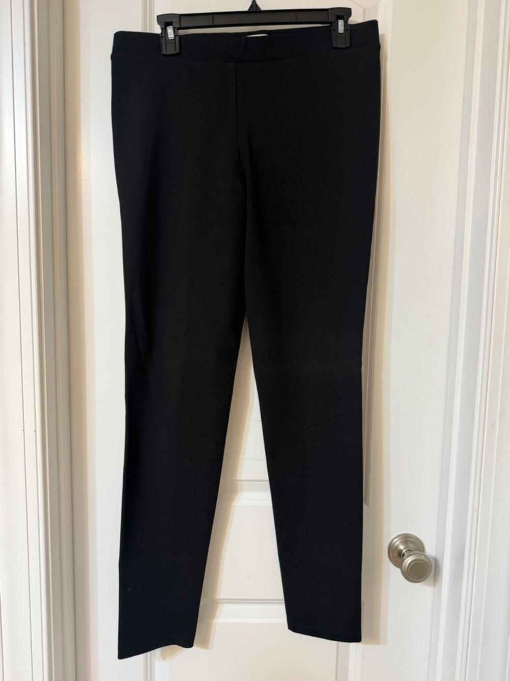 crown & ivy Black Ponte Leggings